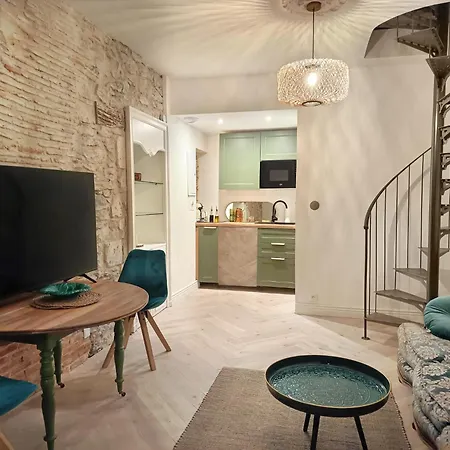 아파트 La Maison Du Port De - Romance Couëron