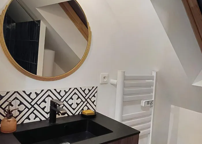 La Maison Du Port De - Romance Appartement Couëron